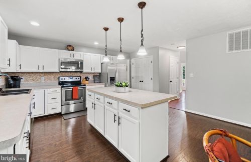 6376 Dawes Dr, Owens VA  22485-7154 exterior