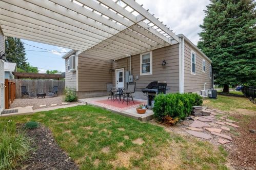 4066 Pearl St, Englewood CO  80113-4738 exterior