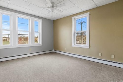 253 School St, Putnam CT  06260-2431 exterior