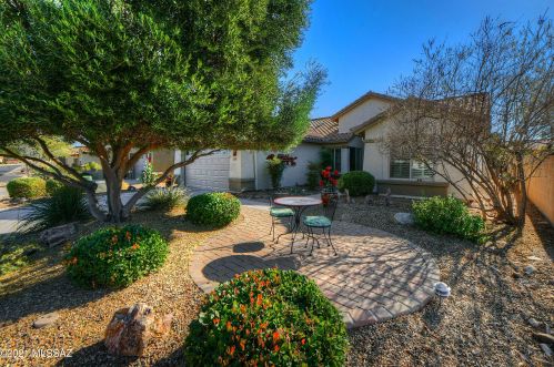 2148 Apache Springs Ln, Green Valley, AZ 85614-5531