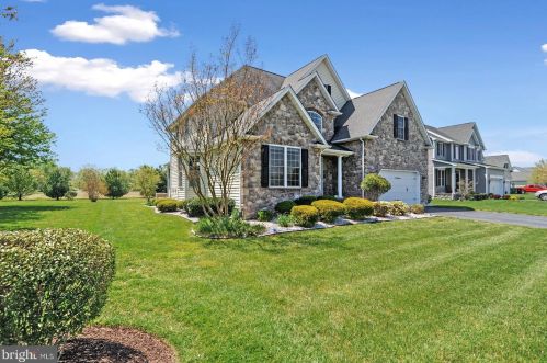 19 Phillips Dr, Magnolia, DE 19962-4625