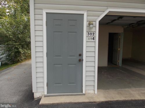 302 King St, Lees Cross Roads PA  17257-1612 exterior