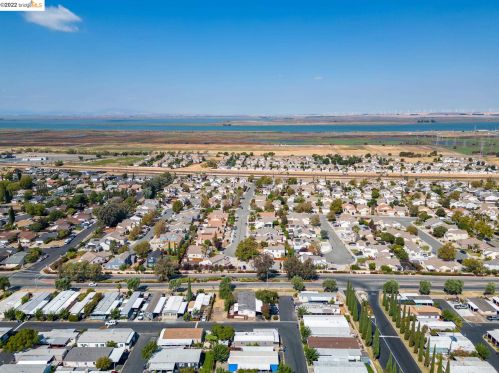 8 Del Rio, West Pittsburg, CA 94565-3645