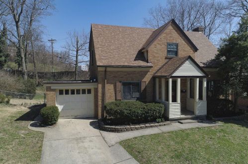 2504 Dunaway Ct, Cincinnati, OH 45238-2501
