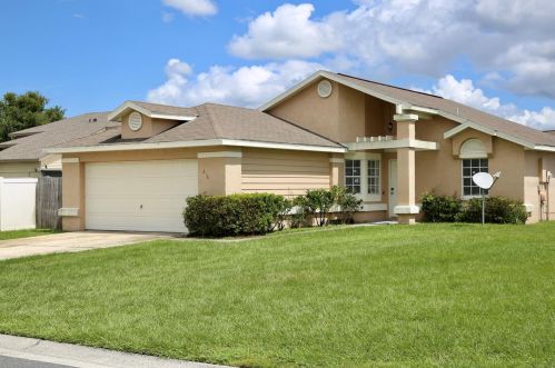 216 Hidden Springs Cir, Kissimmee, FL 34743-6124