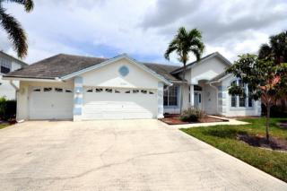 2269 Stonegate Dr, West Palm Beach, FL 33414-7783