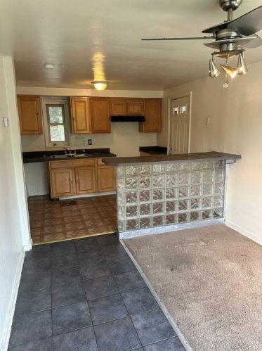 11304 Azalea Dr, Pittsburgh, PA 15235-1822