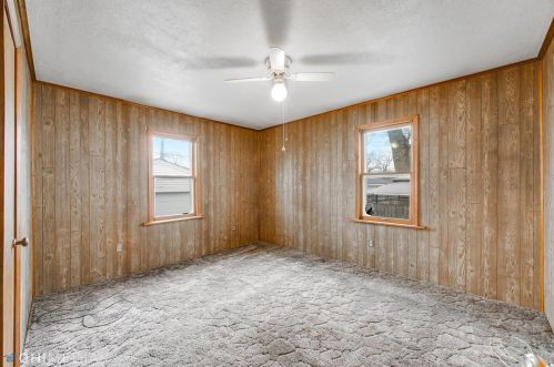 4422 Park Ave, Gary IN  46405-1822 exterior