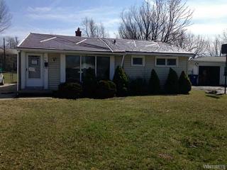 29 Mapleview Dr, Buffalo, NY 14226-2848