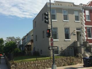 787 Fairmont St, Washington DC  20001-3813 exterior