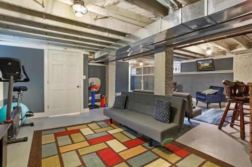 7123 22nd Ave, Kenosha WI 53143-5314 exterior