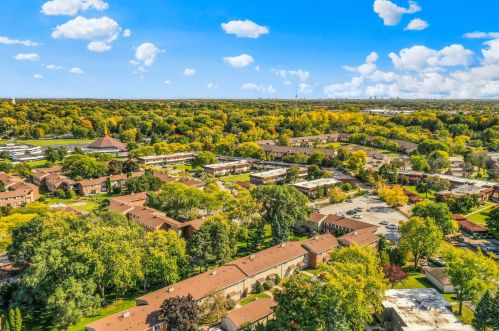 7833 60th St, Milwaukee WI 53223-4175 exterior