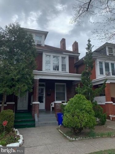 1121 15th St, Harrisburg, PA 17103-1208