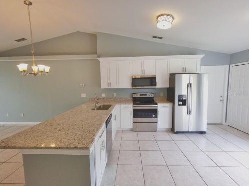 2751 Annhurst Ave, Orlando, FL 32826-3476