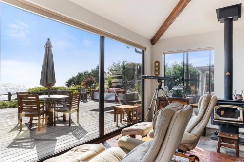 14240 Headlands Point Way, Mendocino CA  95460-9612 exterior