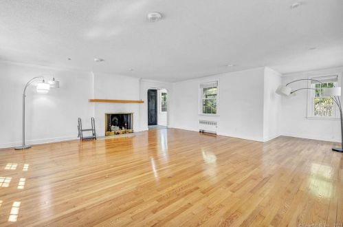 588 Lincoln St, New Britain CT  06052-1820 exterior