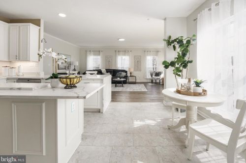 8778 Grantham Ct, Bristow VA  20136-2030 exterior