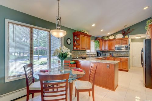 102 Sylvan Ave, Miller Place NY  11764-2230 exterior