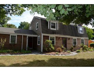 47 New Meadow Rd, Barrington, RI 02806-3723