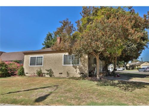 7143 Norwalk Blvd, Whittier CA  90606-3341 exterior