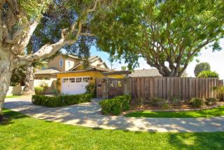 1111 Pine St, San Diego, CA 92118-2721