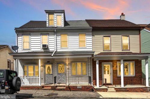 2029 Walnut St, Ashland PA  17921-1611 exterior