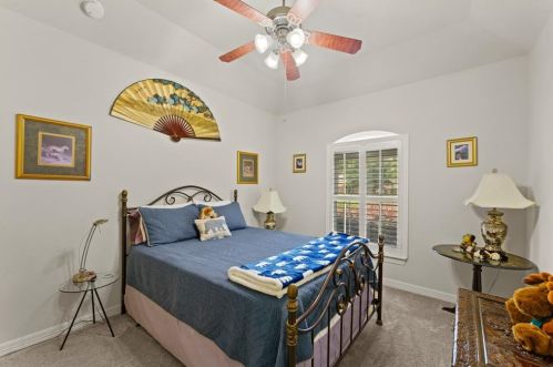 29518 Imperial Crk Dr, Tomball TX 77377-3975 exterior