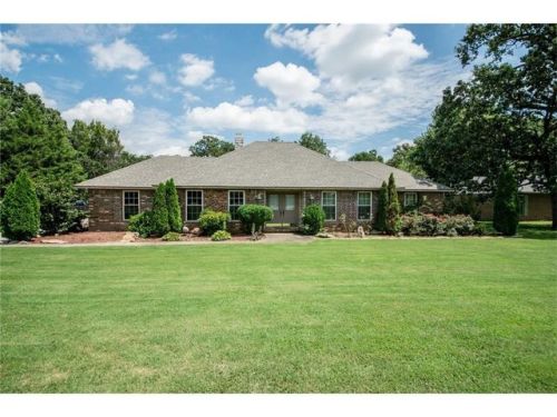 1401 40th St, Springdale AR  72762-5904 exterior