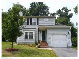 245 Locust St, Suffolk, VA 23434-4063