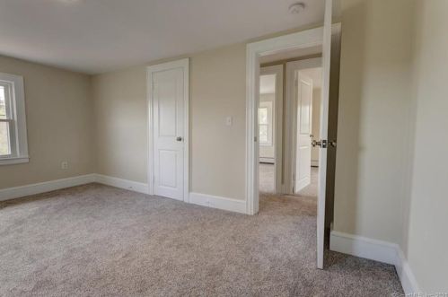 191 Lee St, Middletown CT  06457-5601 exterior