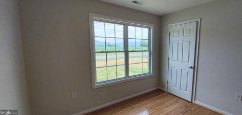 176 Reservoir Ave, Richmond National Battlefiel VA  22835-1614 exterior