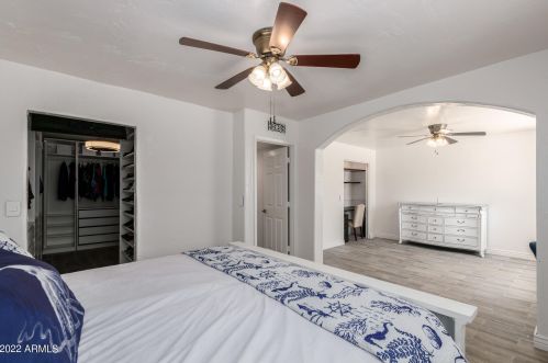 4913 Acoma Dr, Glendale AZ  85306-3828 exterior