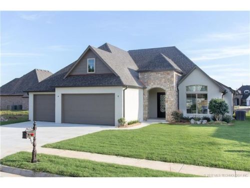 7076 124th St, Bixby, OK 74008
