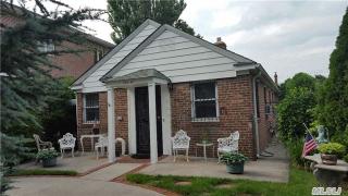 15167 27th Ave, Long Island City, NY 11354