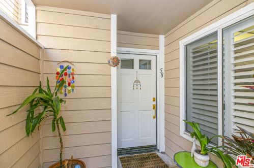 24512 Mcbean Pkwy, Santa Clarita, CA 91355-3605