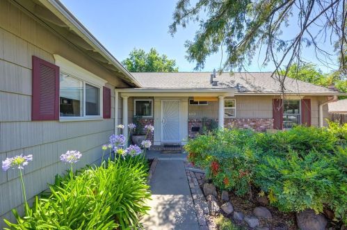 6212 Oakcreek Way, Citrus Heights, CA 95621-6102