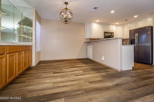 1118 Abrego Dr, Green Valley AZ  85614-3635 exterior