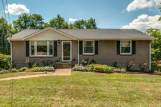 305 Wauford Dr, Nashville, TN 37211-4465