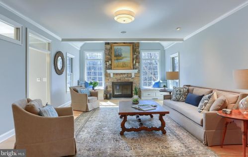 644 Southridge Dr, Navy Sup Dpt PA  17055-6025 exterior