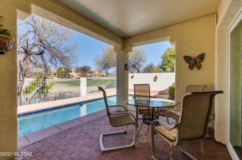 10729 Eagle Eye Pl, Tucson AZ 85737-9074 exterior