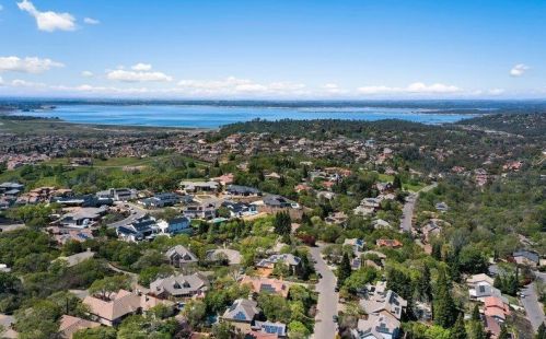 2882 Stanford Ln, Folsom, CA 95762-4212