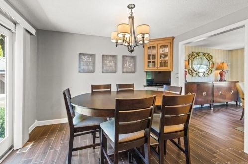 309 Pilgrim Ln, Southington CT  06489-1345 exterior