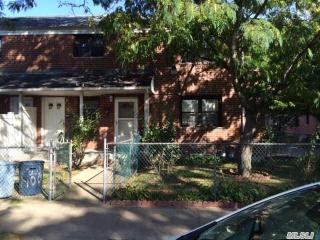 8509 25th Ave, Long Island City, NY 11370