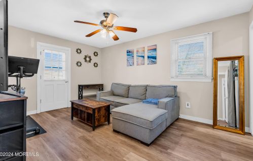 363 Kelly Ave, Bricktown NJ  08724-2230 exterior