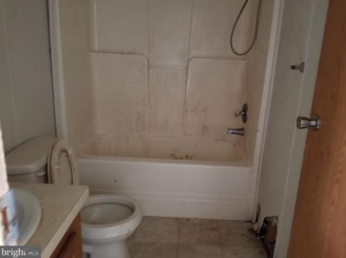 1801 Sonya Way, Bear DE  19701-1391 exterior