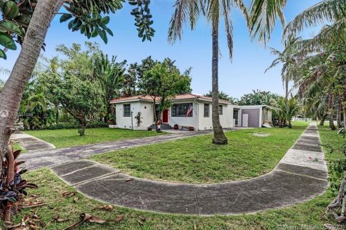 529 8th St, Dania Beach FL  33004-2318 exterior