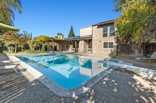 15 Via Verona Cir, Chico CA  95973-1012 exterior