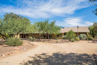 4537 San Carlos Pl, Tucson, AZ 85712-1944
