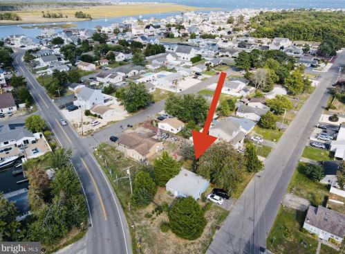 1001 Beach Blvd, Lacey NJ  08731-4726 exterior