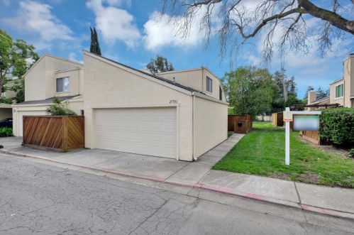 27701 Eucalyptus Ct, Hayward, CA 94544-4721